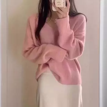 Женский осенне-зимний нежный вязаный свитер с V-образным вырезом One Size розовый