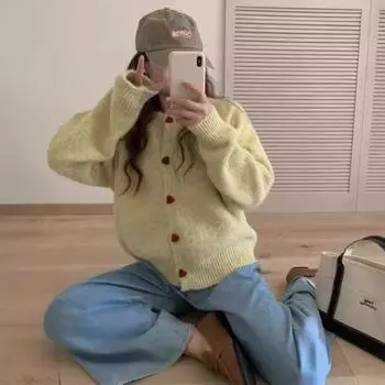 Женский осенне-зимний вязаный кардиган с круглым вырезом и пуговицей Love Button One Size жёлтый