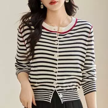 Женский осенний трикотажный топ с длинным рукавом и V-образным вырезом one size чёрный