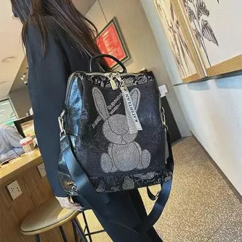 Женский персонализированный рюкзак из мягкой кожи класса люкс 2023 года — модный, трендовый и универсальный для повседневного использования