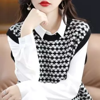 Женский пуловер, новинка 2022 года, модный вязаный жилет, женский тонкий короткий жилет с круглым вырезом, покрытый свитером, жилет, топ One Size чёрный