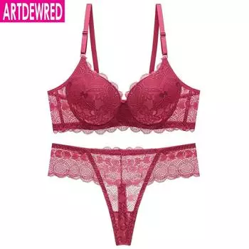 Комплект кружевного белья 36A