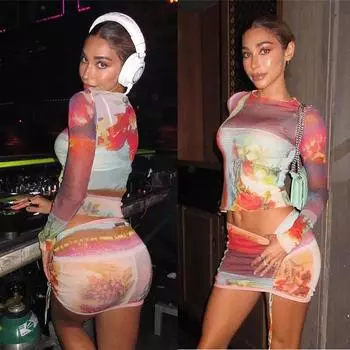 Женский сексуальный укороченный топ без рукавов с цветочным принтом и сетчатая юбка с высокой талией - стильный летний наряд из двух предметов S красный