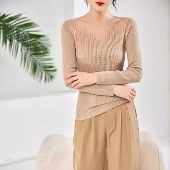 Женский шерстяной свитер облегающего кроя: Зима 2024 г. Вертикальные полосы, полувысокий воротник, вязаный дизайн 120