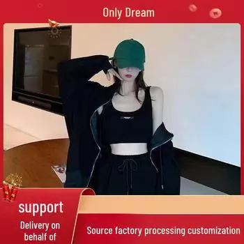 Женский спортивный костюм-тройка: Повседневный комплект для фитнеса весна-осень с толстовкой и шортами - Мода 2024 года