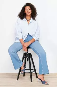 Женский стиль, большие размеры, голубые джинсы-клеш из денима со строчкой