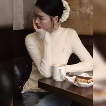 Женский свитер из двух частей с французским искусственным кружевом, сшитый из кружева, с полуворотником, на осень и зиму, облегающий, шикарный, короткий топ S recommends 75-47.5 kg