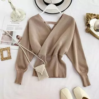 Женский свитер с рукавами летучая мышь и V-образным вырезом Uniform code хаки