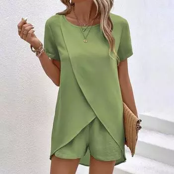 Женский свободный повседневный комплект из двух предметов, с коротким рукавом, круглым вырезом, свободные повседневные шорты, однотонный, нерегулярный комплект M зелёный