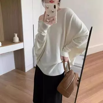 Женский свободный вязаный свитер с рукавами «летучая мышь» на осень и зиму One Size абрикосовый