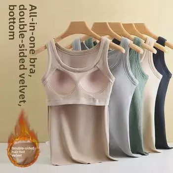 Женский теплый жилет с круглым вырезом, накладкой на груди, бархатной подкладкой и толстым утеплителем