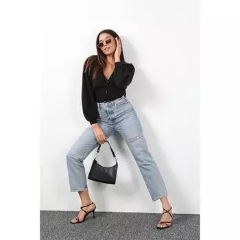 Женский укороченный трикотажный кардиган с длинными рукавами на пуговицах Черный