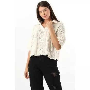 Женский укороченный трикотажный свитер оверсайз с воротником поло цвета экрю