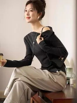 Женский вязаный свитер Mishow, новинка 2024 года, однотонный модный элегантный нишевый дизайн, винтажный повседневный пуловер, топы MXC48Z0324