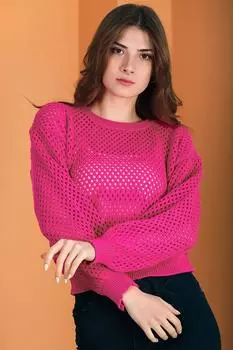 Женский вязаный свитер с дырочками
