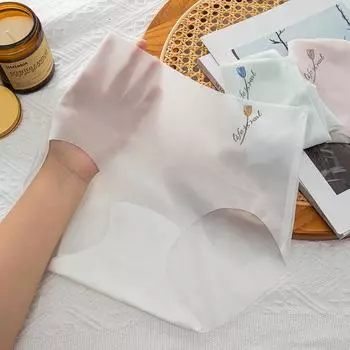 Женское бесшовное невидимое нижнее белье из шелка Ice Silk, трусики большого размера, хлопковая промежность, ультратонкое нижнее белье, трусики-бикини M чёрный