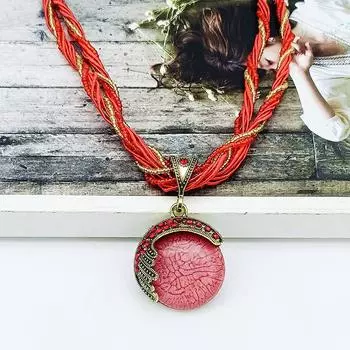 Женское богемное винтажное ожерелье-подвеска с бисером ручной работы, с павлином и драгоценными камнями, ювелирное изделие, хрустальный чокер, этническая цепочка для свитера красный