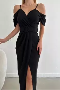 Женское длинное вечернее платье с поясом и разрезом на талии