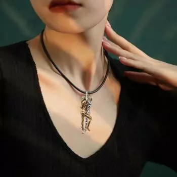 Женское и мужское ожерелье «Обними его», ее регулируемая длина, пара обнимающих кулонов, ожерелье, юбилейное ювелирное изделие на день Святого Валентина