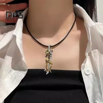 Женское и мужское ожерелье с подвеской в виде объятий, регулируемая длина, обнимающее ожерелье с подвеской на годовщину, подарок на день Святого Валентина 1pc