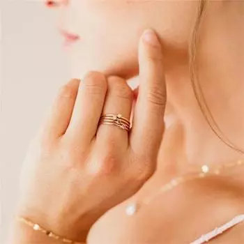 Женское кольцо, блестящие, ультралегкие, не раздражающие, антиокислительные, потрясающий визуальный эффект, декоративные женские стразы из нержавеющей стали