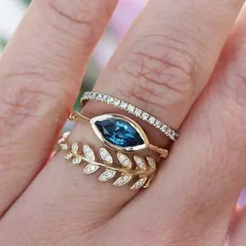 Женское кольцо из трех частей в стиле Creative Leaf с позолоченным сапфиром No. 5