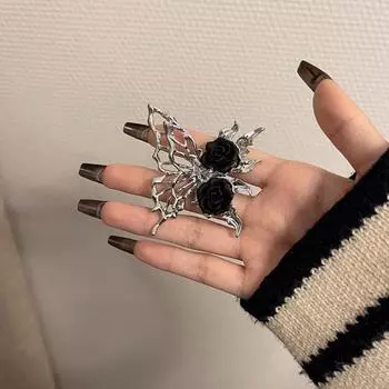 Женское кольцо с преувеличенным открытием в готическом стиле в стиле панк, нерегулярный подарок со стразами, полые бабочки, черная роза на пальце