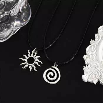 Женское кожаное ожерелье Swirl Alloy Sweet Cool Hottie Keybone Chain New Sunflower Ins Style Two Sets