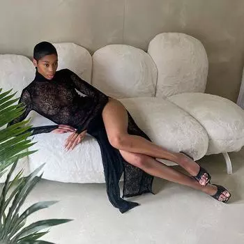 Женское кружевное платье с длинными рукавами и высоким разрезом, сексуальное прозрачное платье S чёрный