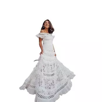 Женское летнее кружевное платье на одно плечо с рюшами и большим подолом S белый