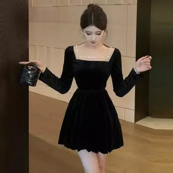 Женское облегающее платье с французской отделкой и ромбовидной талией, с А-образным вырезом S чёрный