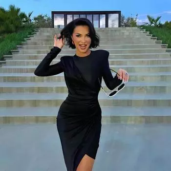 Женское осенне-зимнее модное платье с подплечниками, темперамент, с длинным рукавом и круглым вырезом, нестандартное платье S чёрный