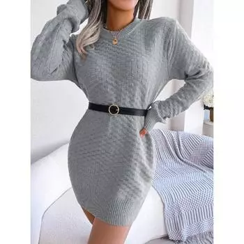 Женское осенне-зимнее платье-свитер в клетку с длинными рукавами и вязанным снизу узором S серый