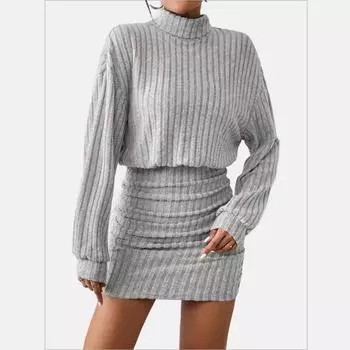 Женское осенне-зимнее платье в полоску с высоким воротником, рукавами-фонариками, плиссировкой и запахом на бедрах XS чёрный