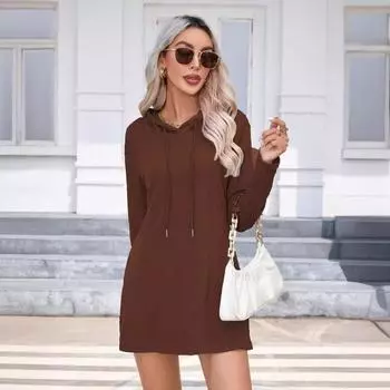 Женское осенне-зимнее трикотажное платье с капюшоном и длинными рукавами S чёрный