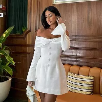 Женское осеннее темпераментное однотонное сексуальное облегающее платье с одной линией плеча и длинными рукавами S белый