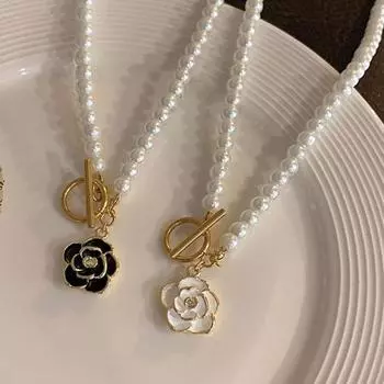 Женское ожерелье, элегантное ожерелье с камелией, ожерелье из искусственного жемчуга, модные украшения для вечеринки, повседневная одежда белый