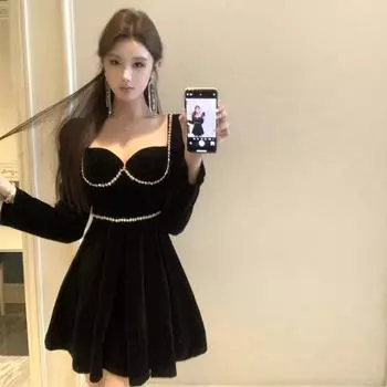 Женское платье А-образного силуэта из французского бархата ручной работы с бриллиантами S чёрный