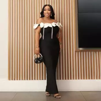 Женское платье Белое платье с большим бантом и цепочкой S чёрный