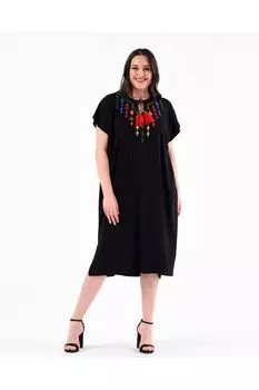 Женское платье большого размера из вискозы с вышивкой