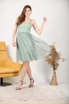 Женское платье из тюля в горошек