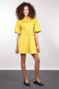 Женское платье на пуговицах с объемными рукавами