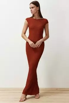 Женское платье, новый сезон, модное трикотажное платье миди с фактурной тканью и лунными рукавами