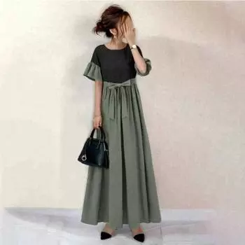 Женское платье с расклешенными рукавами, пэчворком и поясом S зелёный