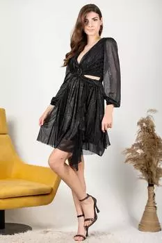 Женское платье с юбкой и рюшами