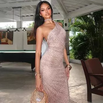 Женское платье Весна Сексуальное Косое Плечо Личность Леопардовый Холтер Холтер Холтер Сумка Бедра Платье S цветной печати леопарда