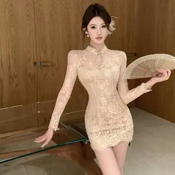 Женское платье в национальном стиле с кружевной перспективой, облегающее, с запахом на бедрах S абрикосовый