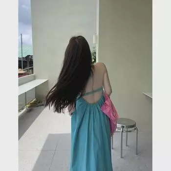 Женское пляжное белое платье с открытой спиной и вырезом-халтером: Свободная, сексуальная и узкая длинная юбка синий