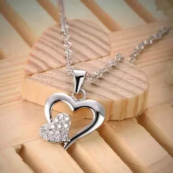 Женское полое ожерелье с подвеской в виде сердца со стразами и инкрустацией