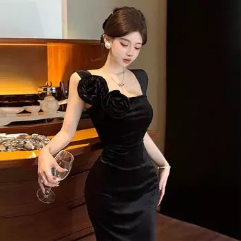 Женское сексуальное знаменитое бархатное платье с цветочным принтом S чёрный